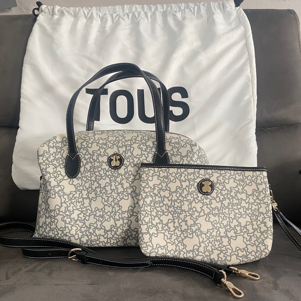 Tous set